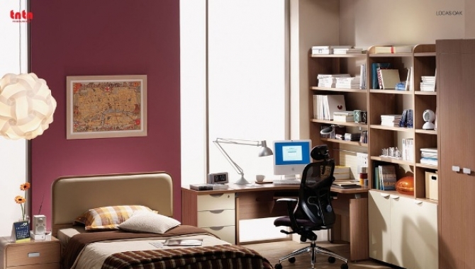 Bố trí bàn làm việc trong phòng ngủ hợp phong thủy - một trong những nội dung được ưu tiên trong thiết kế năm